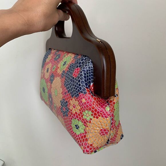 Handmade Large Genuine Cowhide Embossed Patent Wood Frame Bag & 2 Strap Styles - Picture 12 of 15